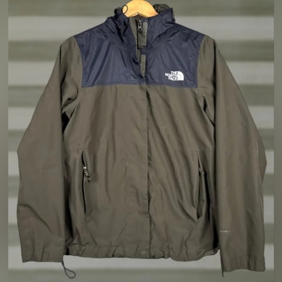 The North Face Jackets & Blazers - The North Face Dryvent Women's Windbreaker Jacket Size L MSRP $79.99